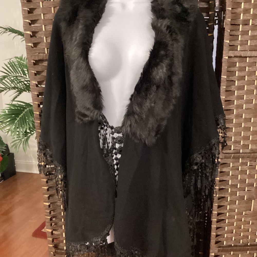 Faux Fox Fur Trim Collar Cape Sweater